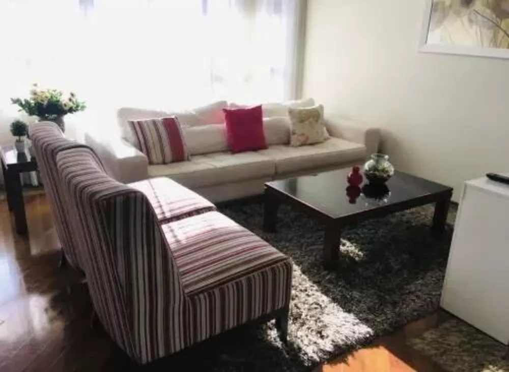 Apartamento para alugar com 3 quartos, 117m² - Foto 1