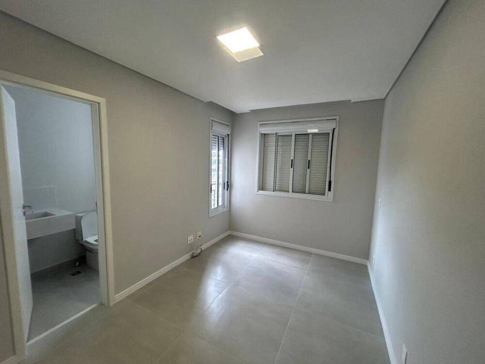 Apartamento, 3 quartos, 83 m² - Foto 2