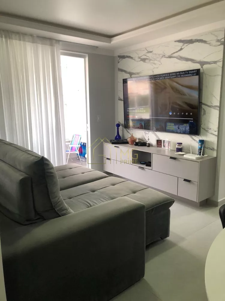 Apartamento à venda com 3 quartos, 140m² - Foto 2