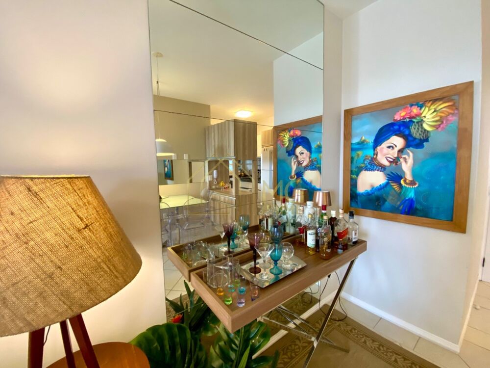Apartamento à venda com 2 quartos, 67m² - Foto 2