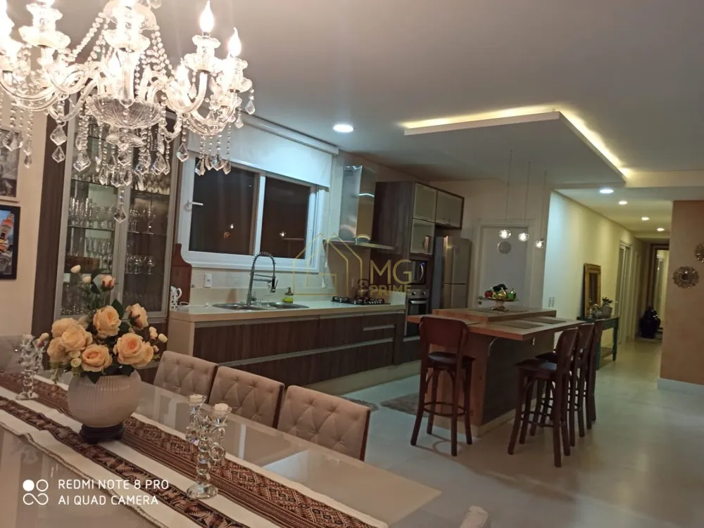 Apartamento, 3 quartos, 200 m² - Foto 13