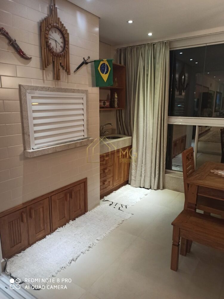 Apartamento, 3 quartos, 200 m² - Foto 1