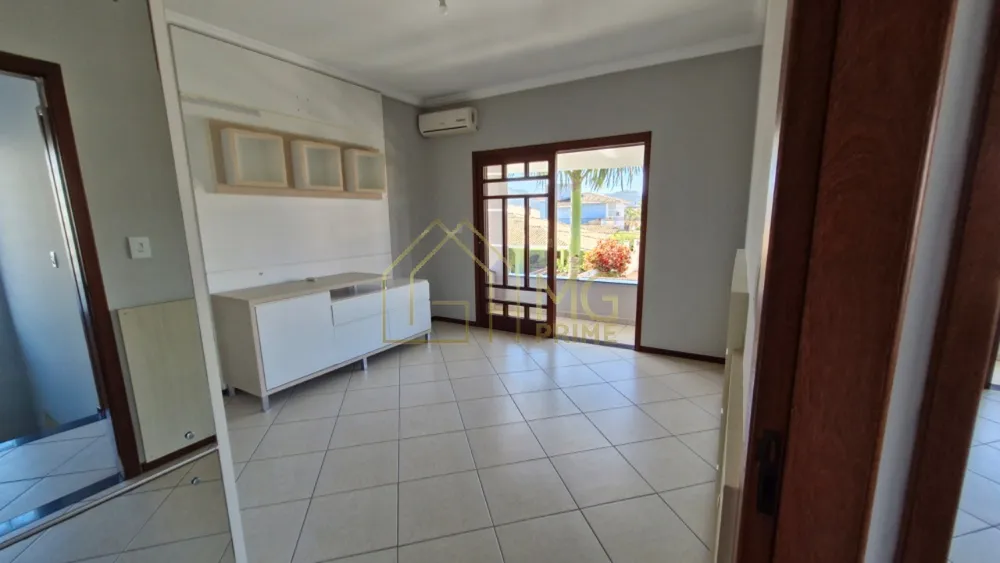 Casa, 4 quartos, 240 m² - Foto 19