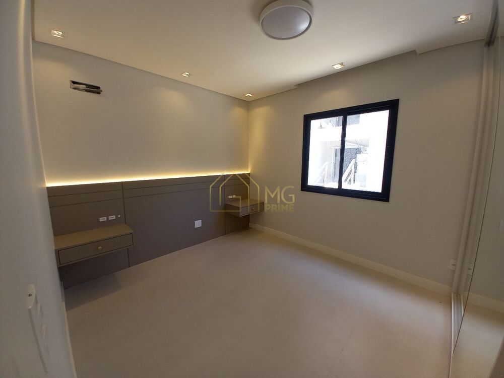 Apartamento à venda com 2 quartos, 67m² - Foto 3