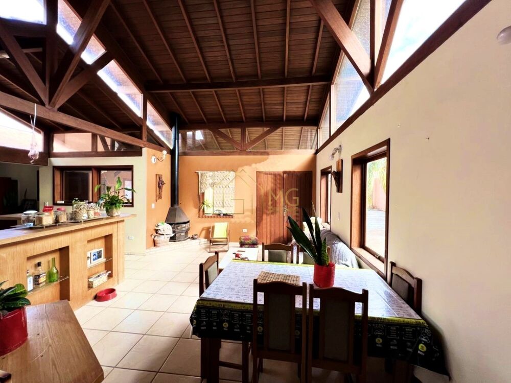 Casa, 4 quartos, 132 m² - Foto 3