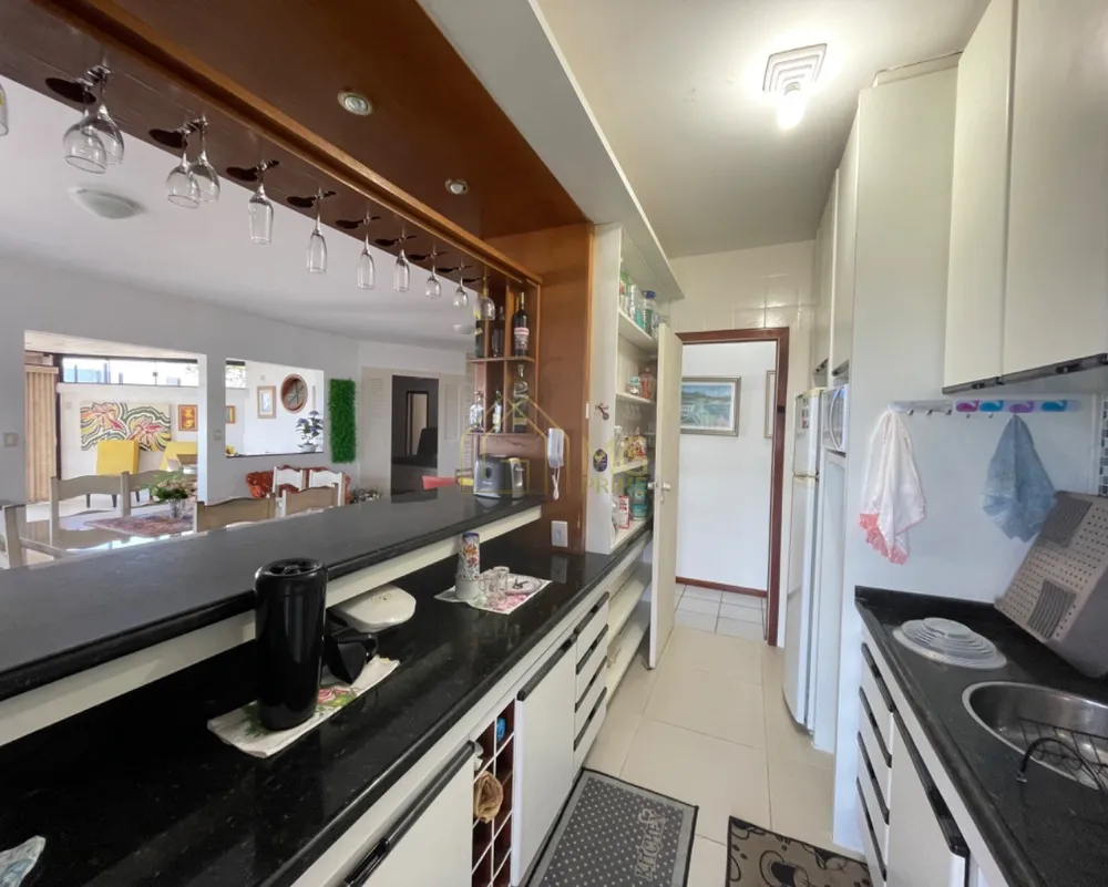 Cobertura, 4 quartos, 216 m² - Foto 6