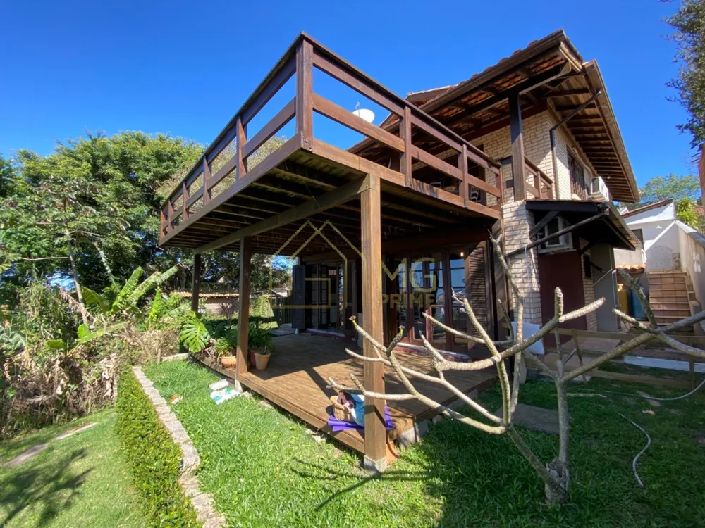 Casa, 3 quartos, 244 m² - Foto 11