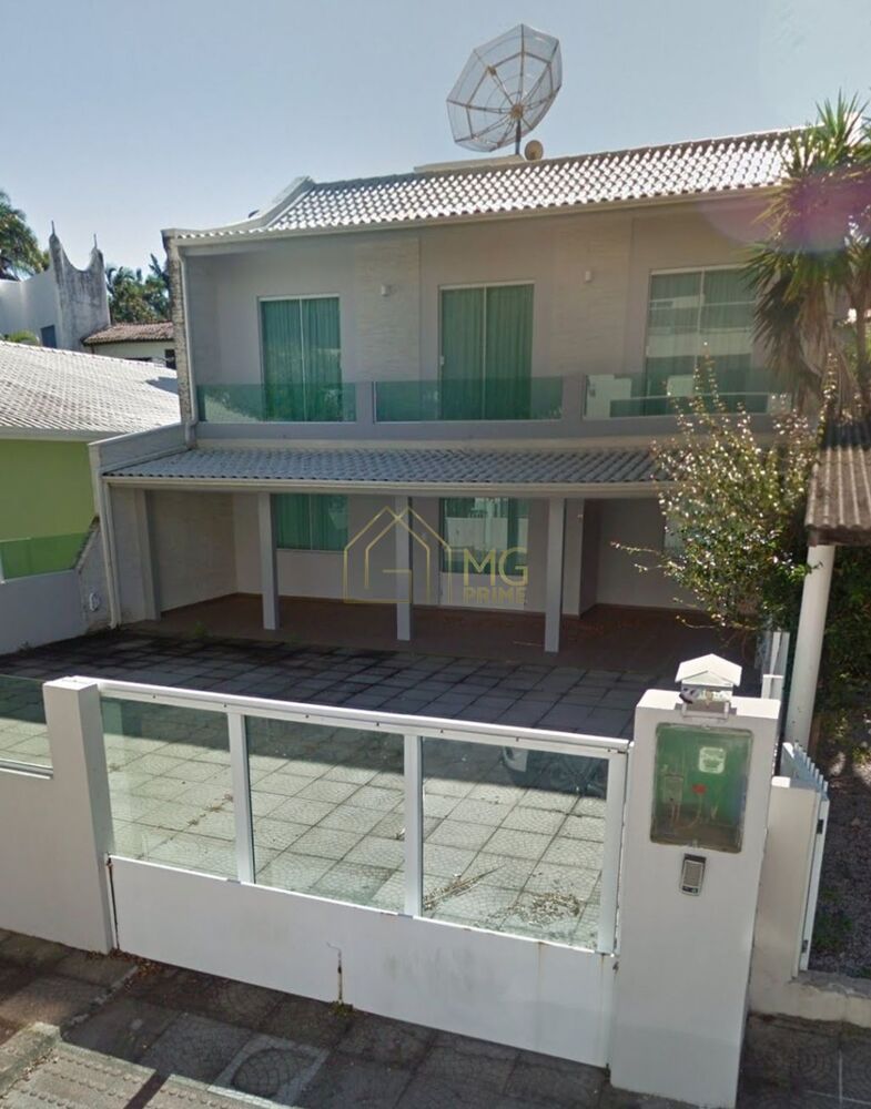 Casa, 4 quartos, 230 m² - Foto 1