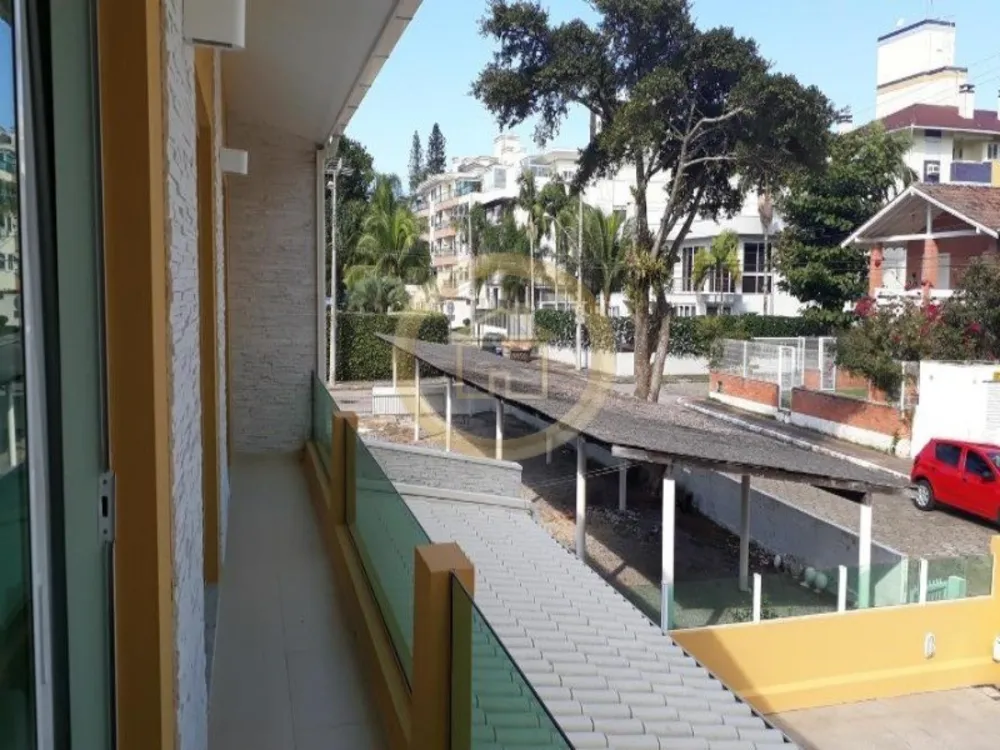 Casa, 5 quartos, 230 m² - Foto 7