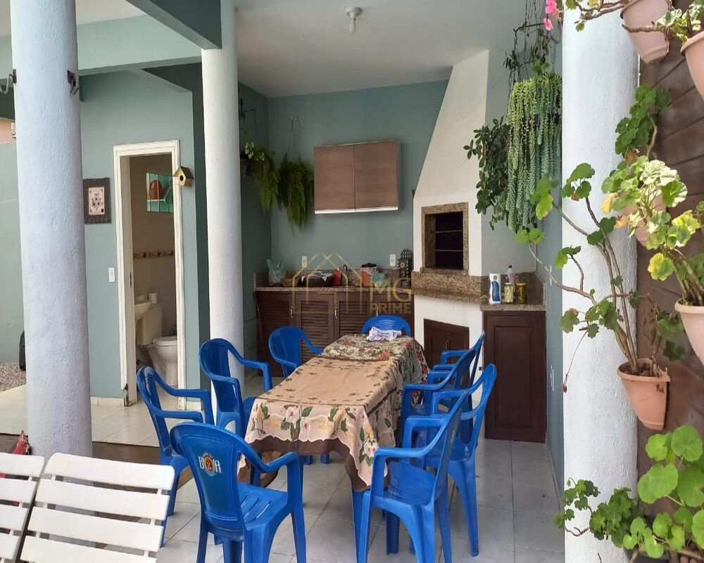 Casa, 3 quartos, 179 m² - Foto 1