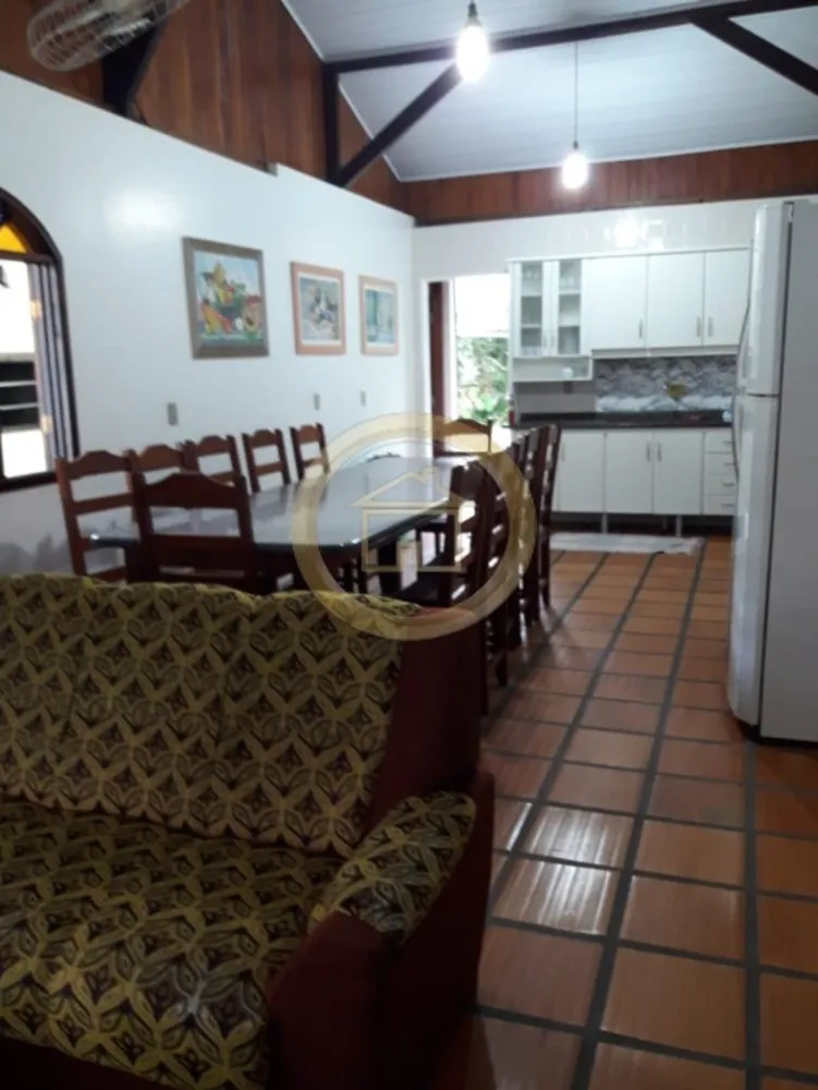 Casa, 7 quartos, 200 m² - Foto 5