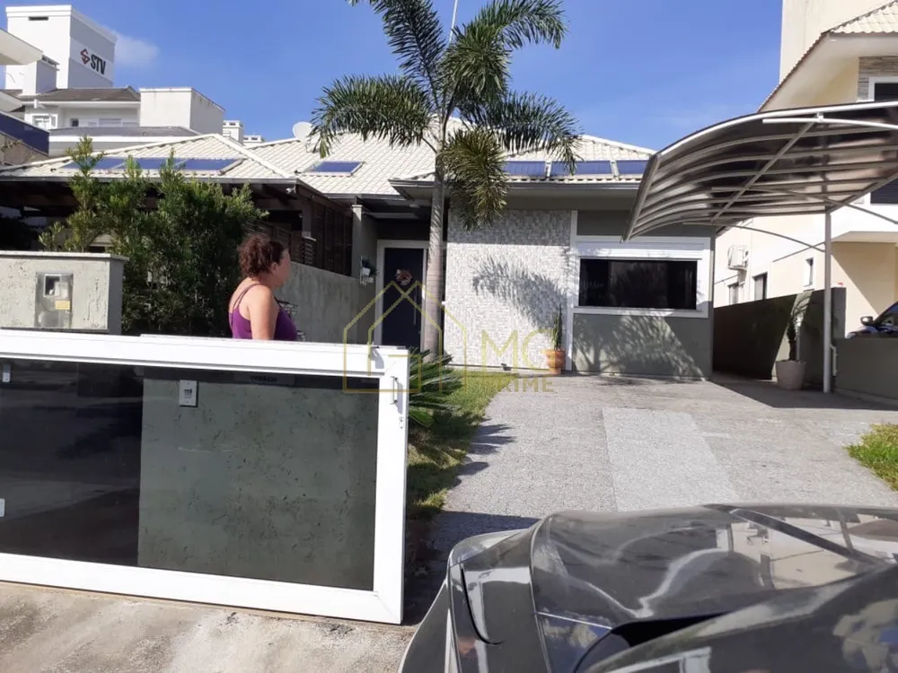 Casa, 3 quartos, 133 m² - Foto 2