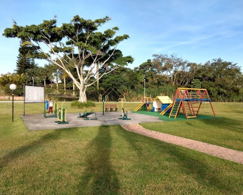 Casa, 4 quartos, 360 m² - Foto 1
