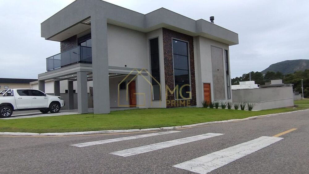 Casa, 3 quartos, 240 m² - Foto 2