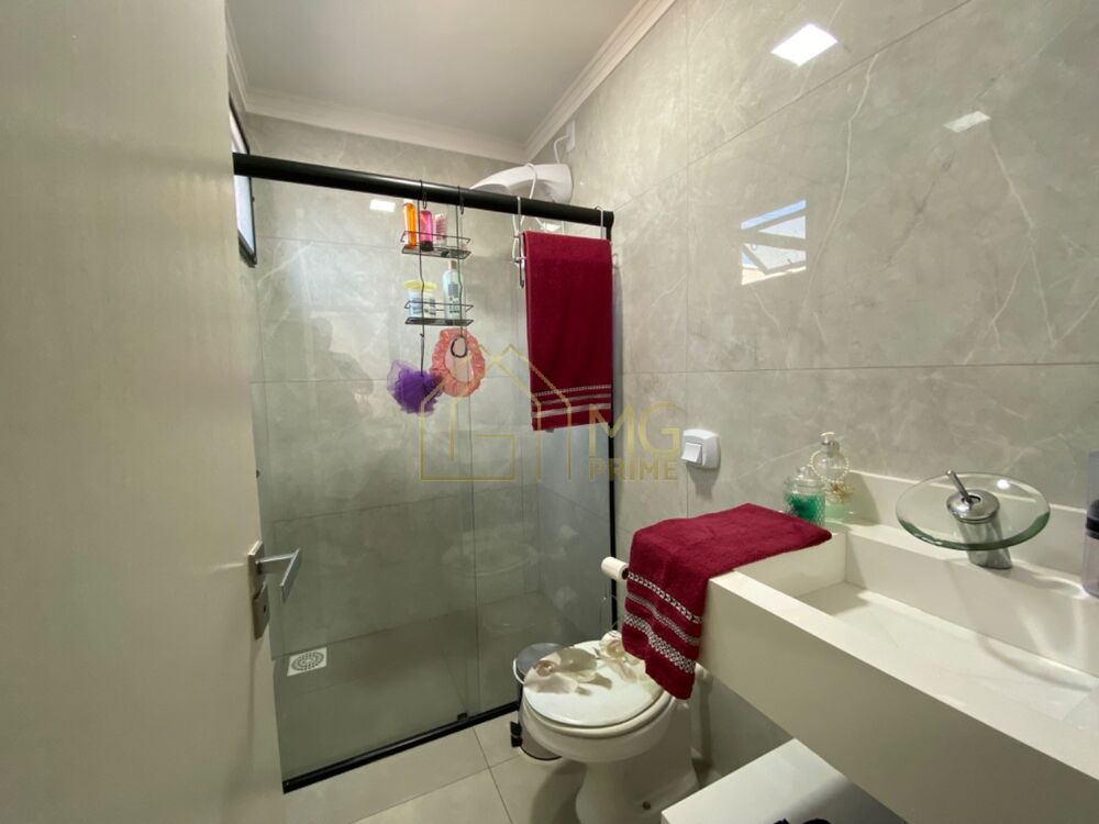 Casa, 4 quartos, 170 m² - Foto 2
