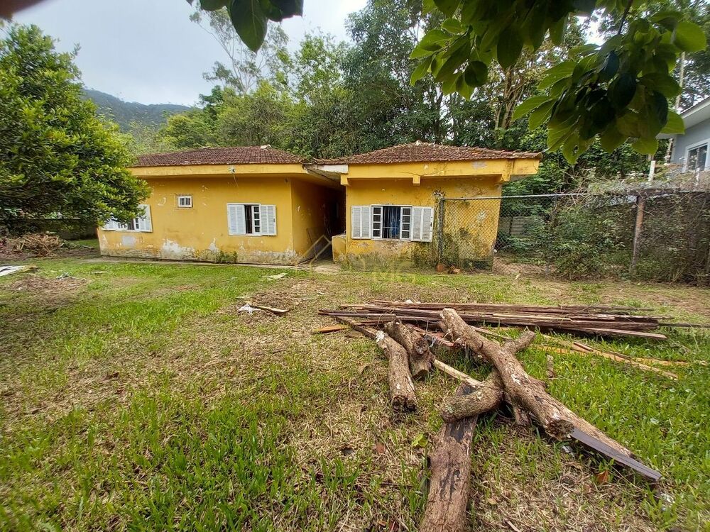Casa à venda com 2 quartos, 120m² - Foto 3