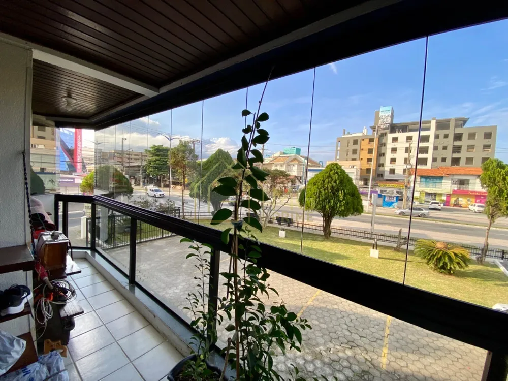 Apartamento, 3 quartos, 95 m² - Foto 2