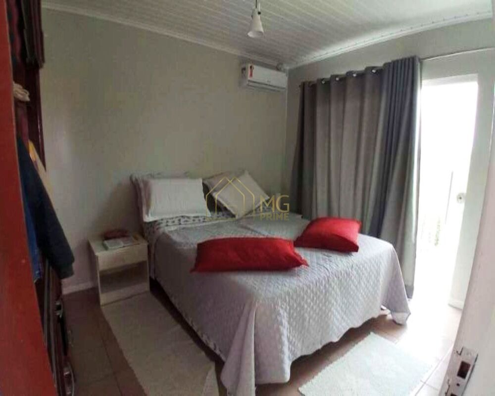 Casa, 4 quartos, 200 m² - Foto 4