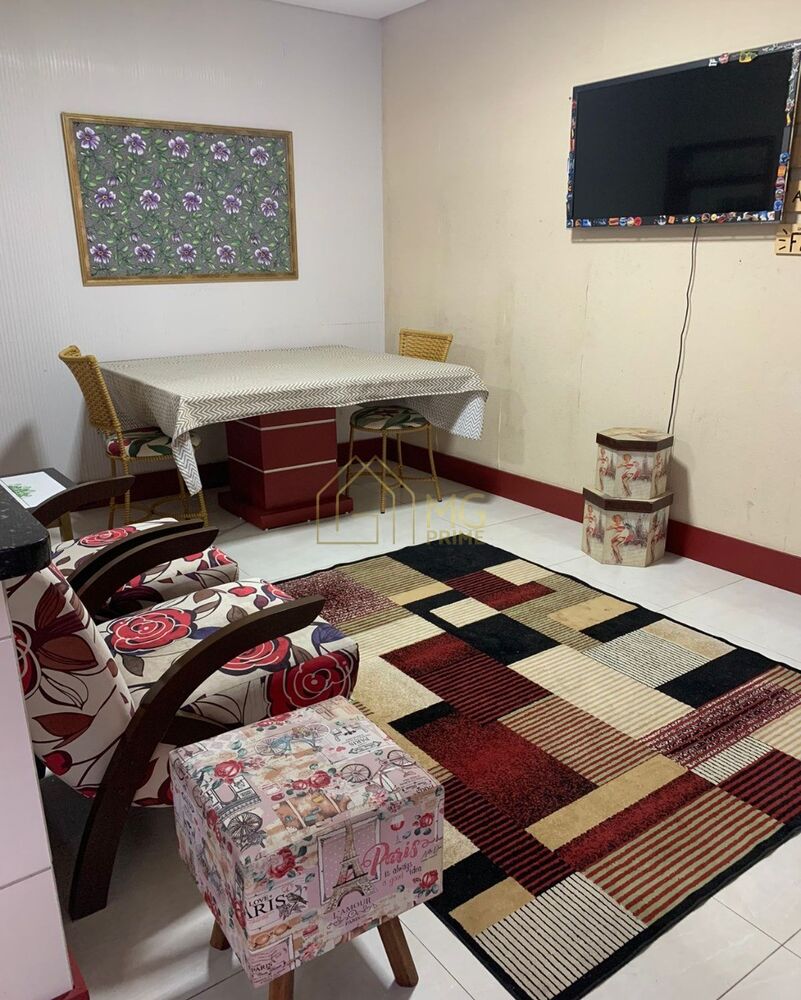 Casa à venda com 2 quartos, 200m² - Foto 4