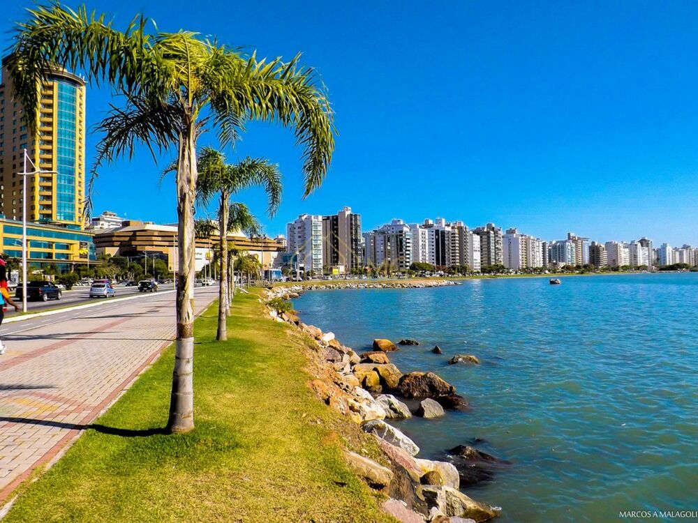 Cobertura à venda com 3 quartos, 125m² - Foto 4