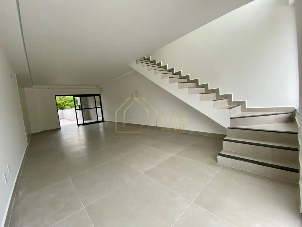 Casa, 2 quartos, 127 m² - Foto 1