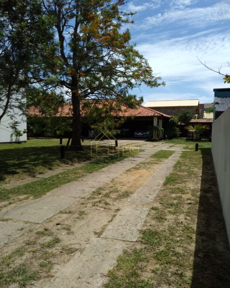 Casa à venda com 3 quartos, 285m² - Foto 8