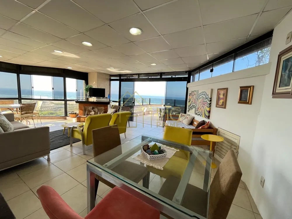 Cobertura, 4 quartos, 216 m² - Foto 4