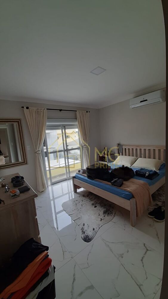 Casa, 4 quartos, 204 m² - Foto 3