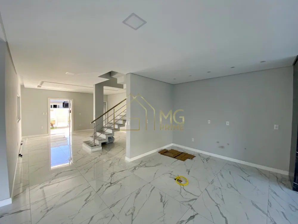 Casa, 3 quartos, 244 m² - Foto 5