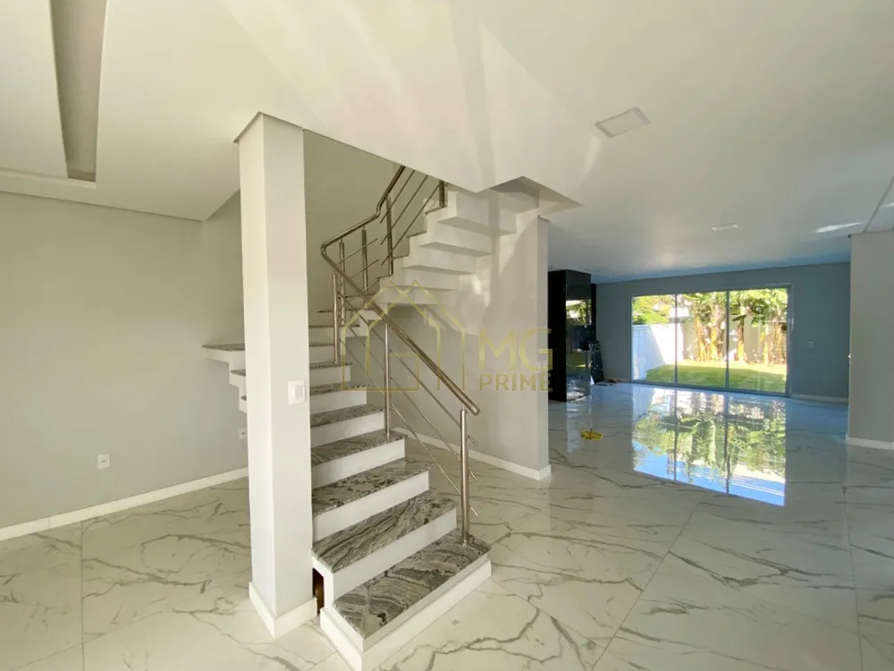 Casa, 3 quartos, 244 m² - Foto 6