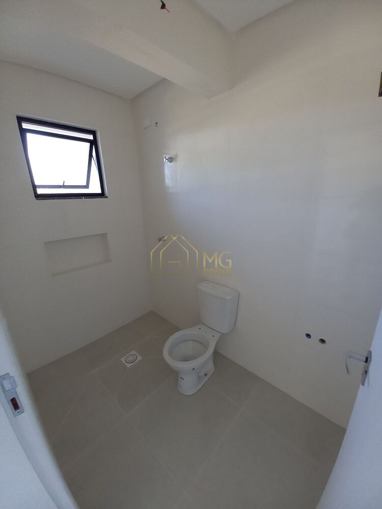 Casa à venda com 2 quartos, 90m² - Foto 27