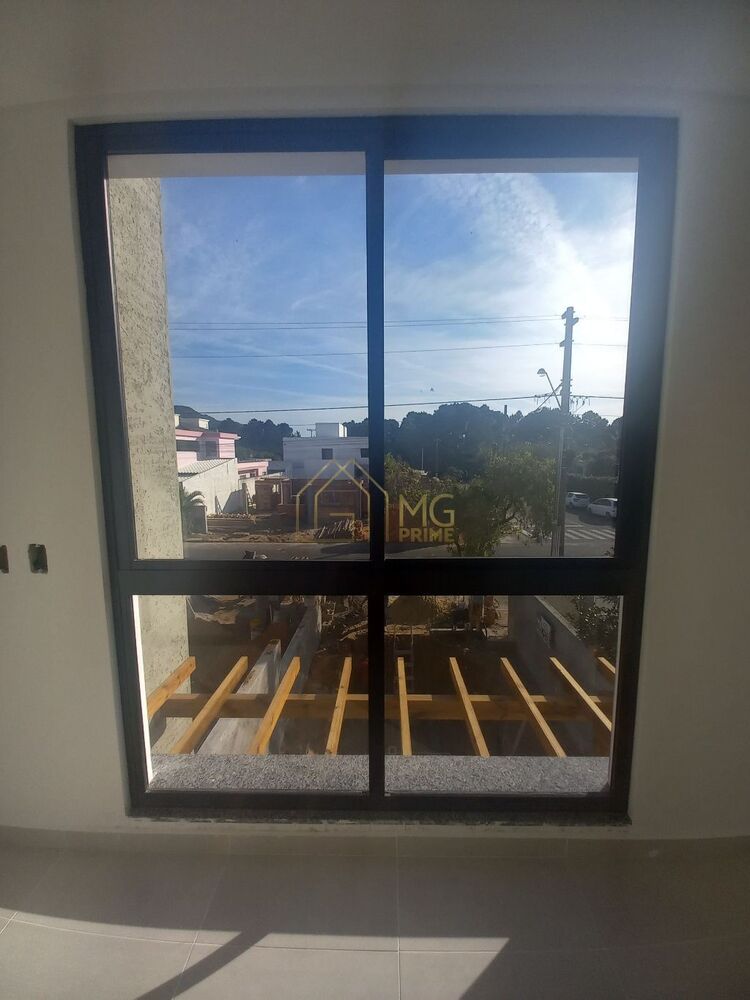 Casa à venda com 2 quartos, 90m² - Foto 13