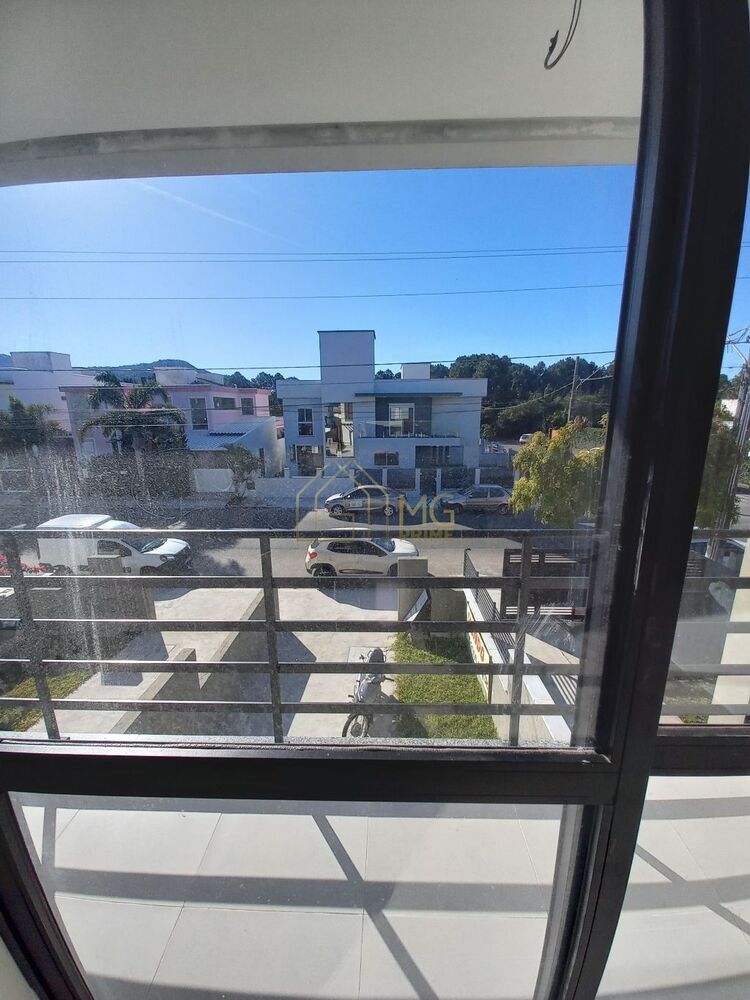 Casa à venda com 2 quartos, 90m² - Foto 14