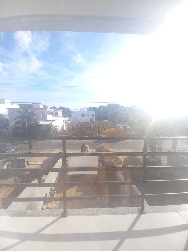 Casa à venda com 2 quartos, 90m² - Foto 15