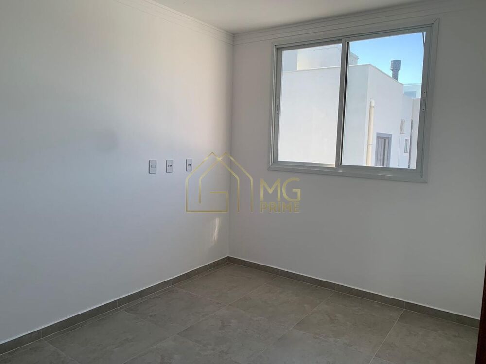 Casa à venda com 3 quartos, 137m² - Foto 7