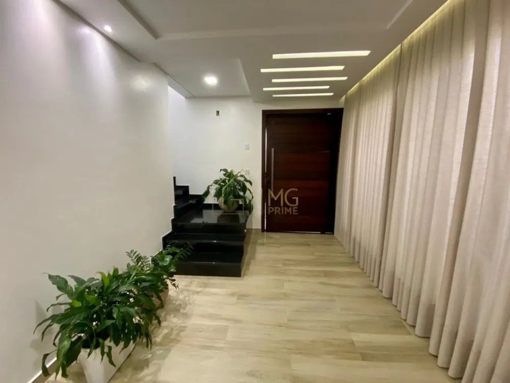 Casa, 4 quartos, 681 m² - Foto 2