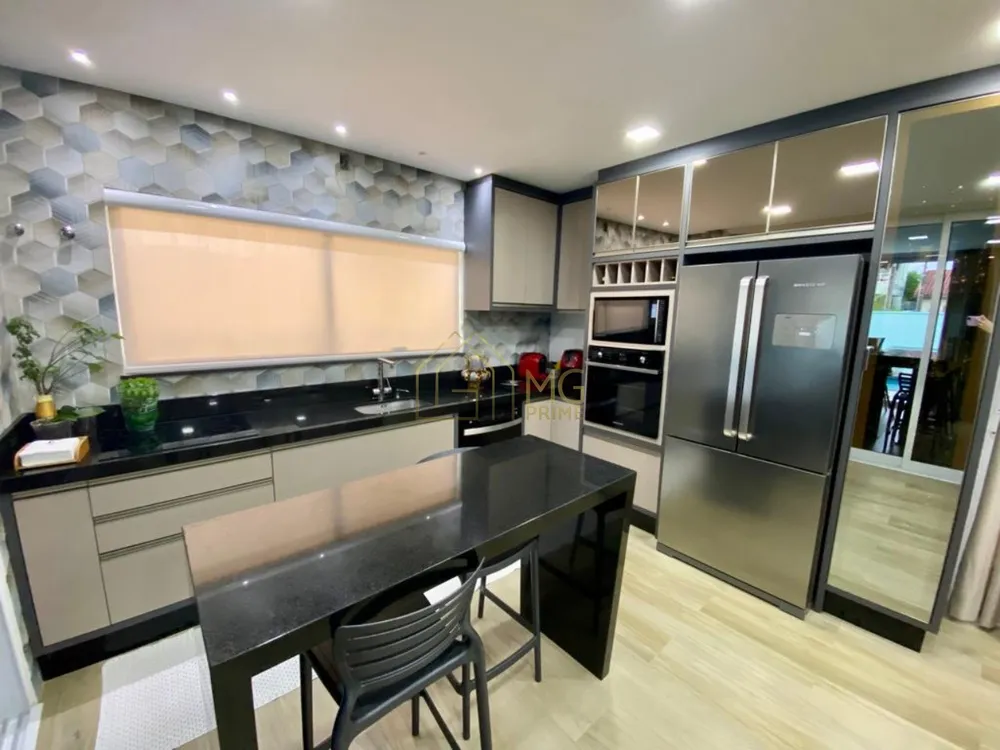Casa, 4 quartos, 681 m² - Foto 3