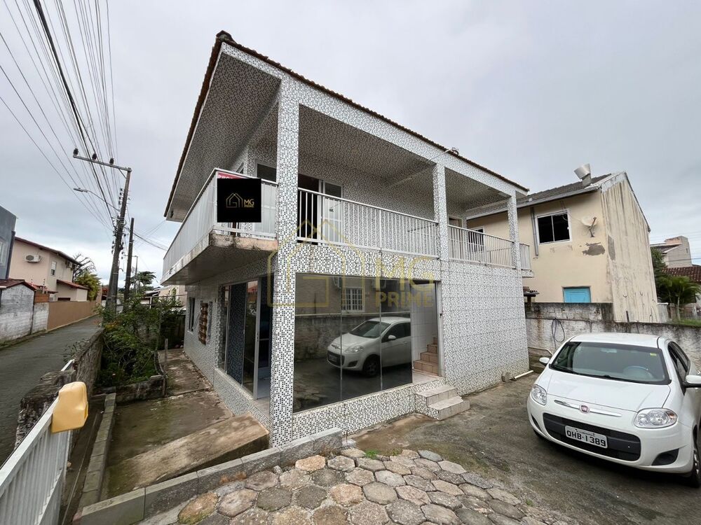 Casa, 4 quartos, 204 m² - Foto 1