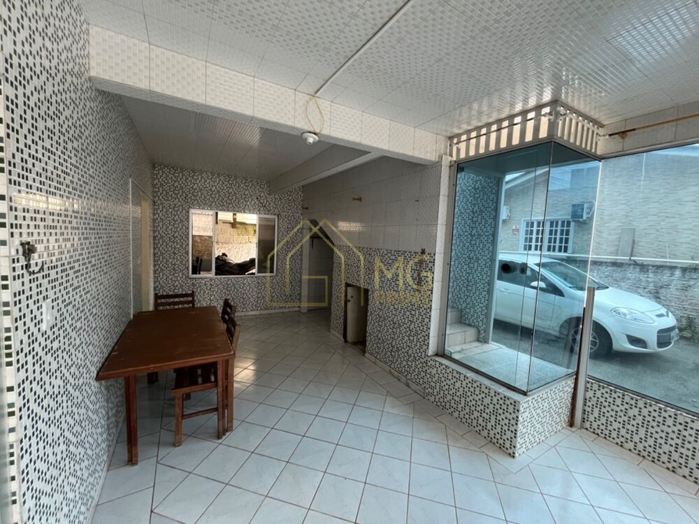 Casa, 4 quartos, 204 m² - Foto 3