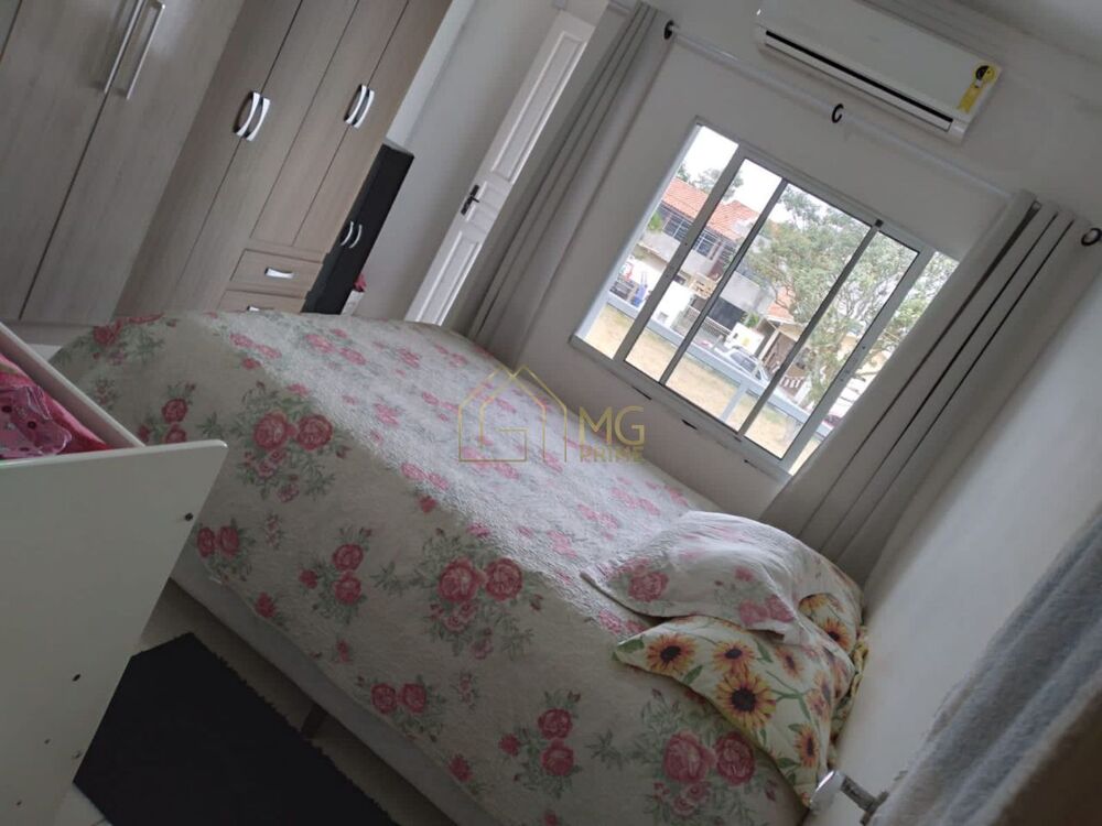 Casa à venda com 2 quartos, 84m² - Foto 3