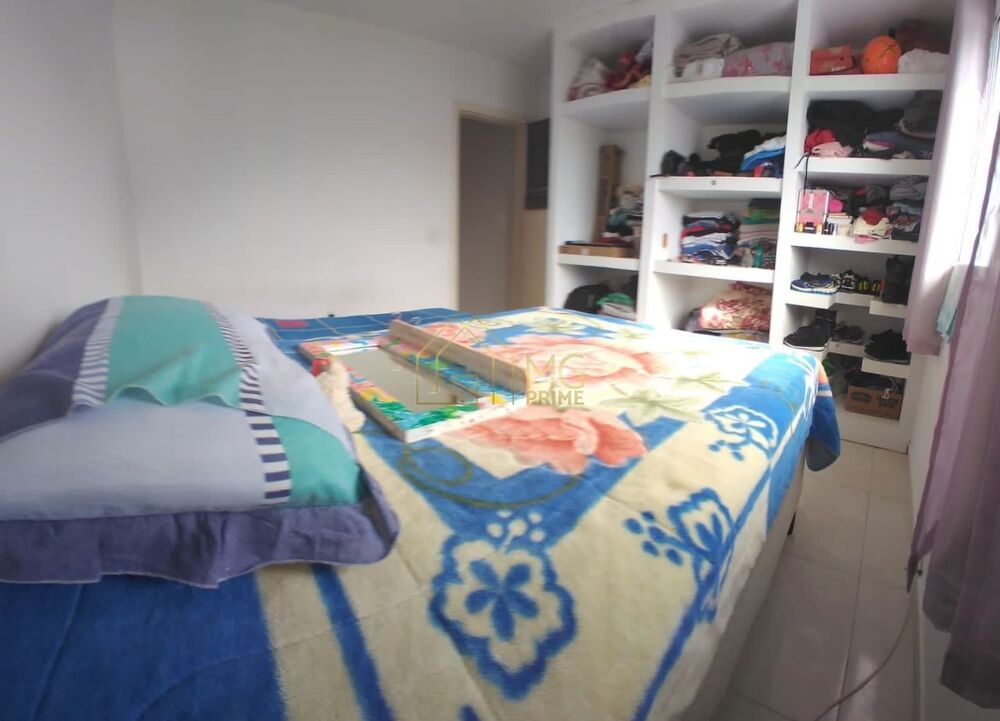 Casa à venda com 2 quartos, 84m² - Foto 4
