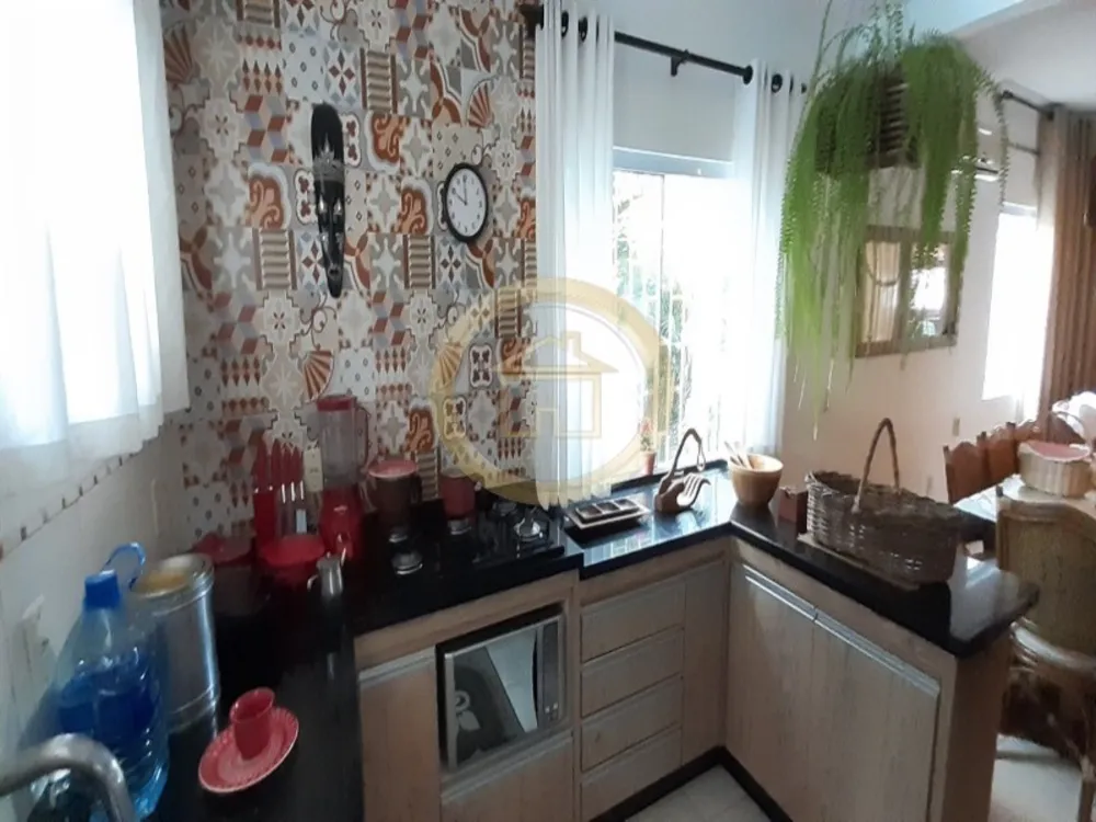 Casa, 3 quartos, 210 m² - Foto 5