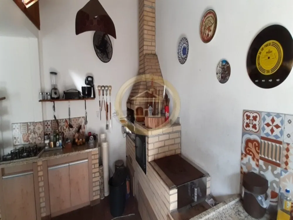 Casa, 3 quartos, 210 m² - Foto 6