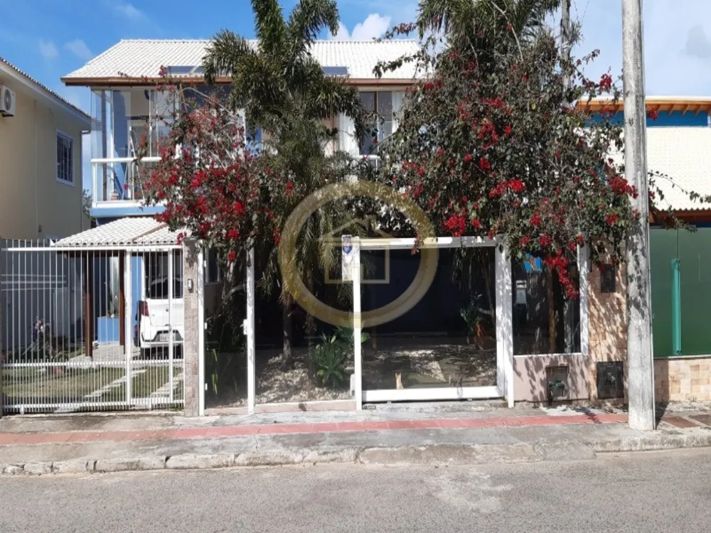 Casa, 3 quartos, 210 m² - Foto 1