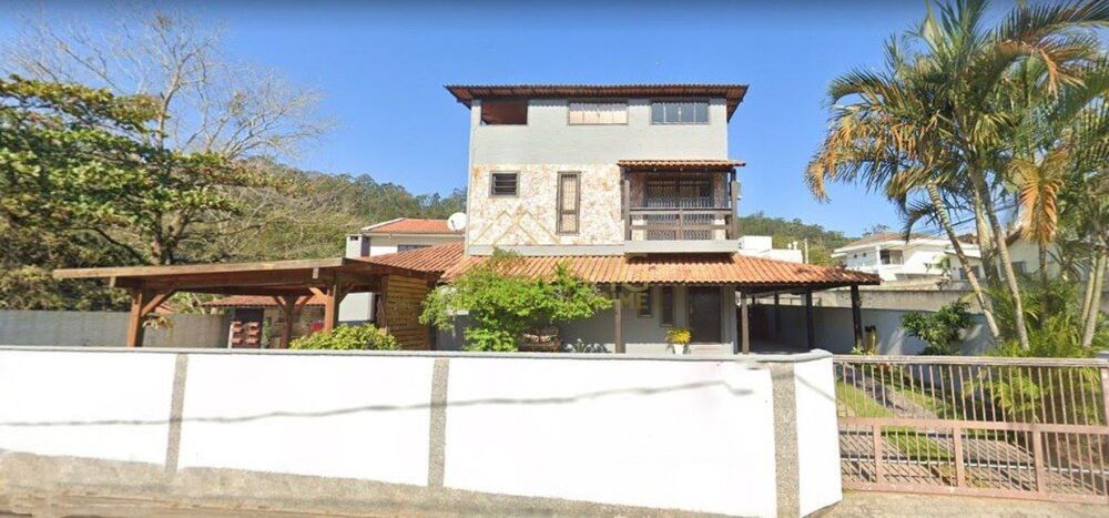 Casa à venda com 3 quartos, 345m² - Foto 4