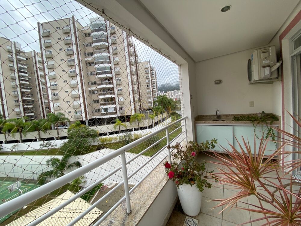 Apartamento à venda com 2 quartos, 71m² - Foto 3