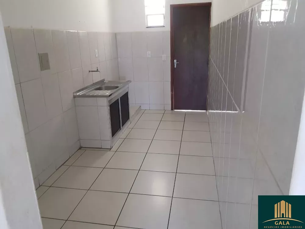 Casa à venda com 1 quarto, 360m² - Foto 5