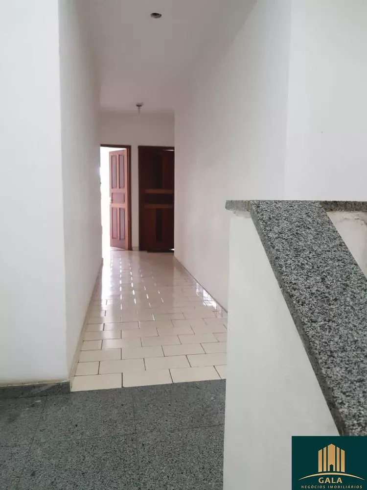 Casa à venda com 1 quarto, 360m² - Foto 8