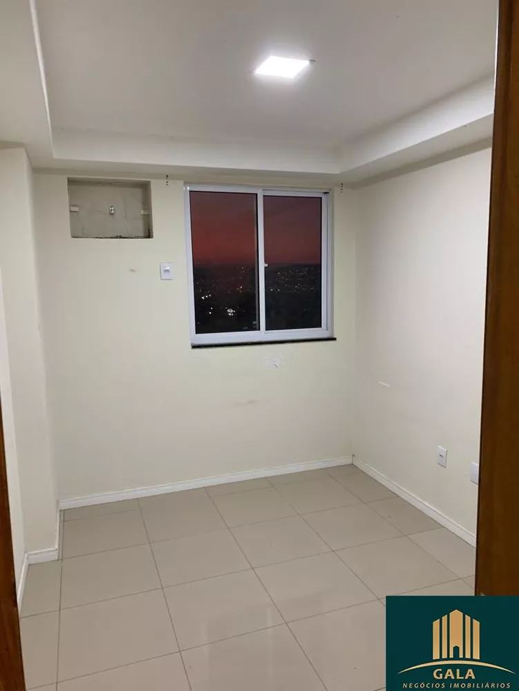 Apartamento à venda com 2 quartos, 62m² - Foto 5