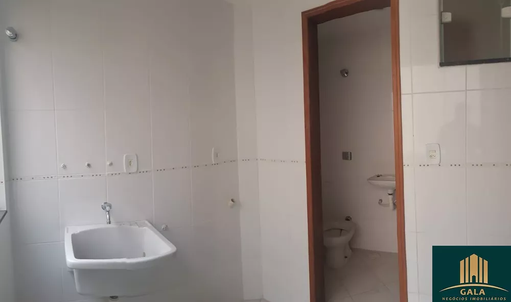 Casa à venda com 3 quartos, 200m² - Foto 9